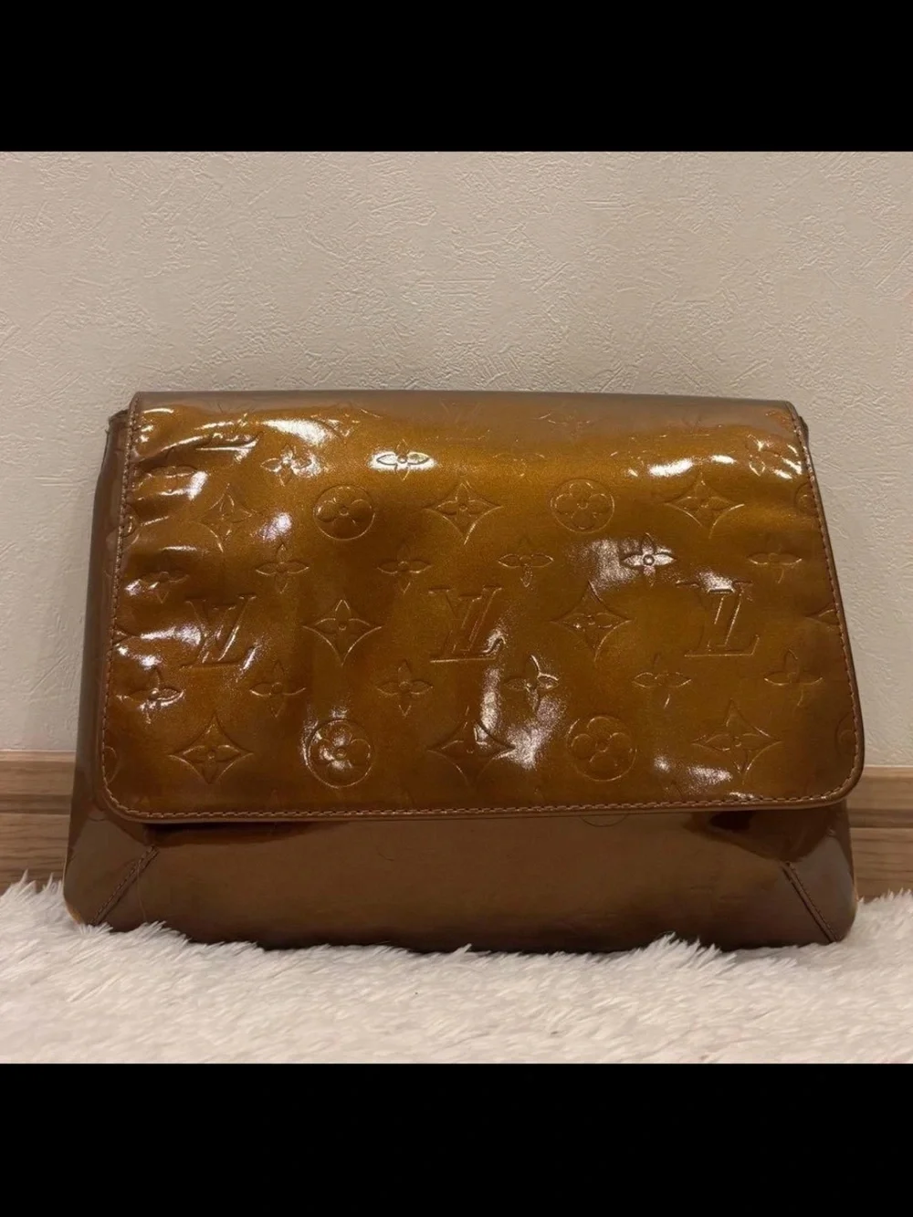 Louis Vuitton Brown Monogram Vernis Flap Clutch